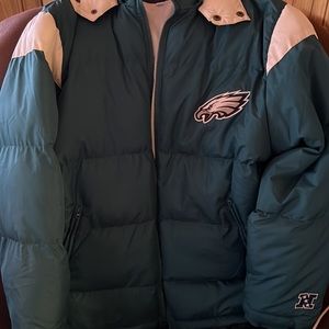 Philadelphia eagle coat
